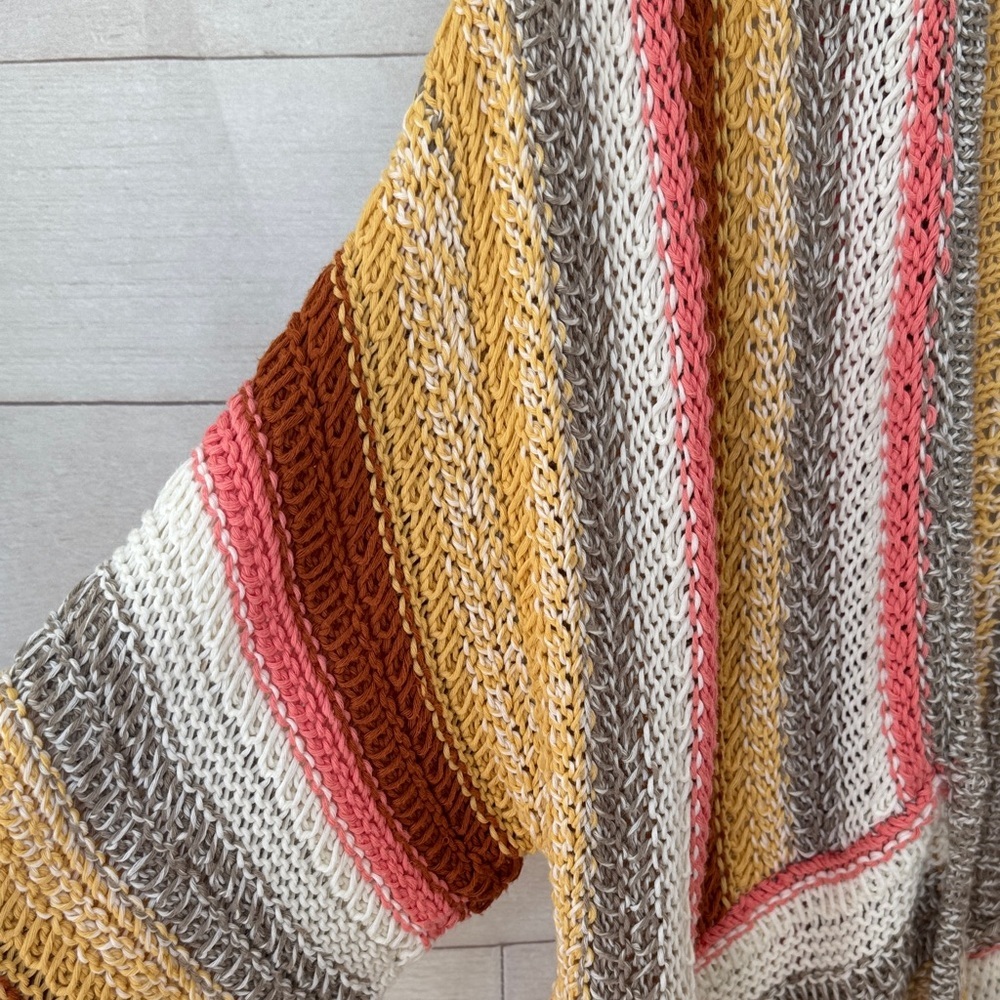 BKE Women's Striped Cardigan in Rust, Gold, Taupe and beige.Size Large - Picture 3 of 4
